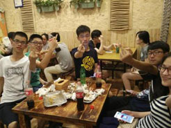 东莞烧烤加盟,学烧烤技术,开烧烤店多少钱疯狂烤翅加盟